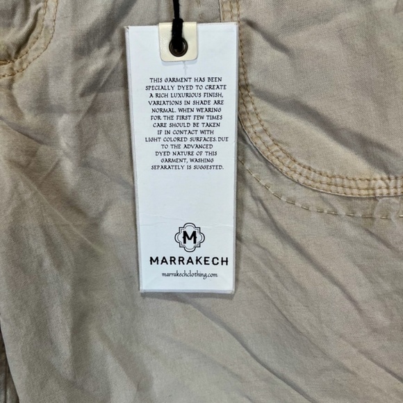 MARRAKECH (ANTHROPOLOGIE), ZIPPED CARGO CROPPED CARPIS. Color- Beige. NWT - Picture 5 of 7